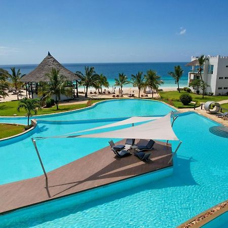 Royal Zanzibar Beach Resort Nungwi Esterno foto