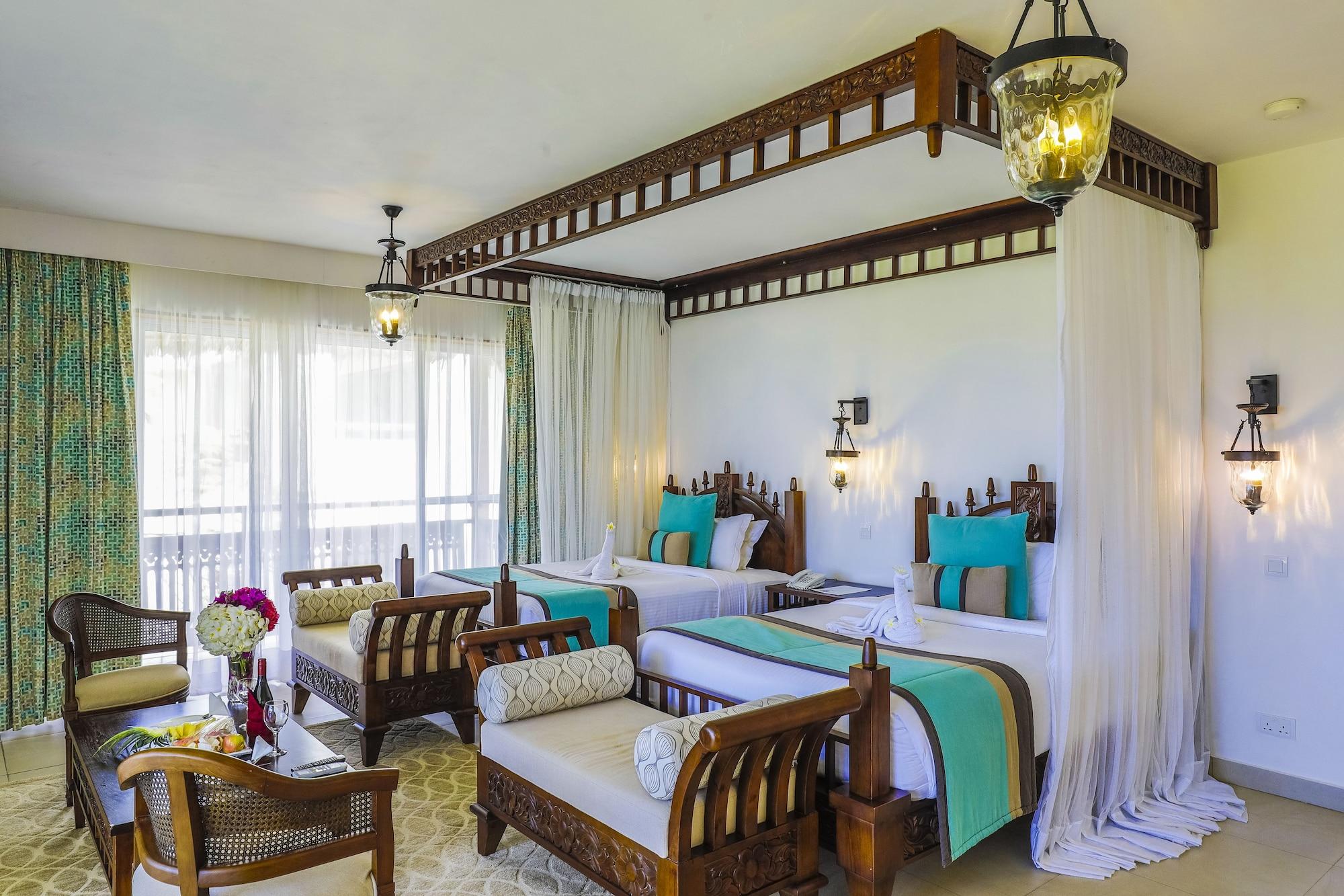 Royal Zanzibar Beach Resort Nungwi Esterno foto