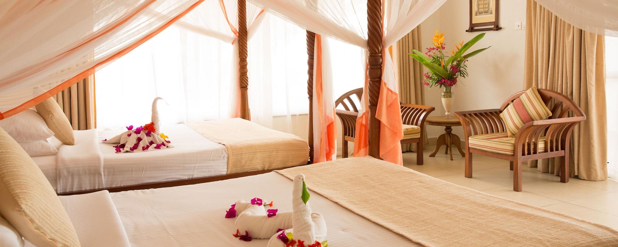 Royal Zanzibar Beach Resort Nungwi Esterno foto